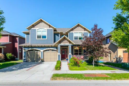 5761 Mountainside Drive, Kelowna, British Columbia