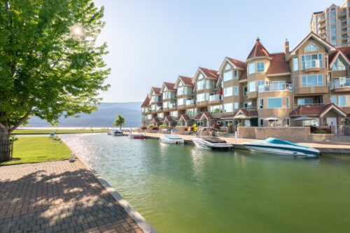 405 1152 Sunset Drive, Kelowna