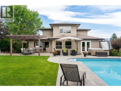 2464 SELKIRK Drive, Kelowna