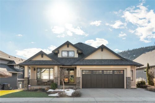 1950 Hidden Lake Place, Kelowna, British Columbia