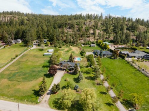 667 Curtis Road, Kelowna, British Columbia