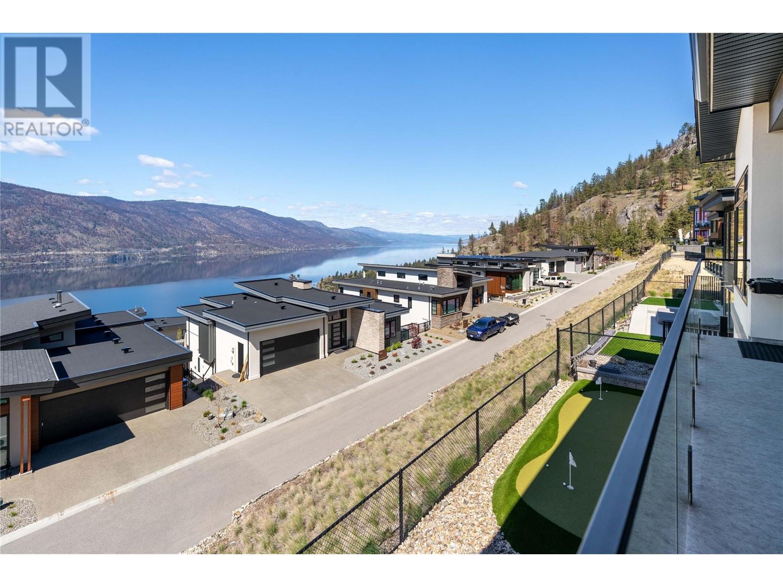  570 Clifton Court, Kelowna