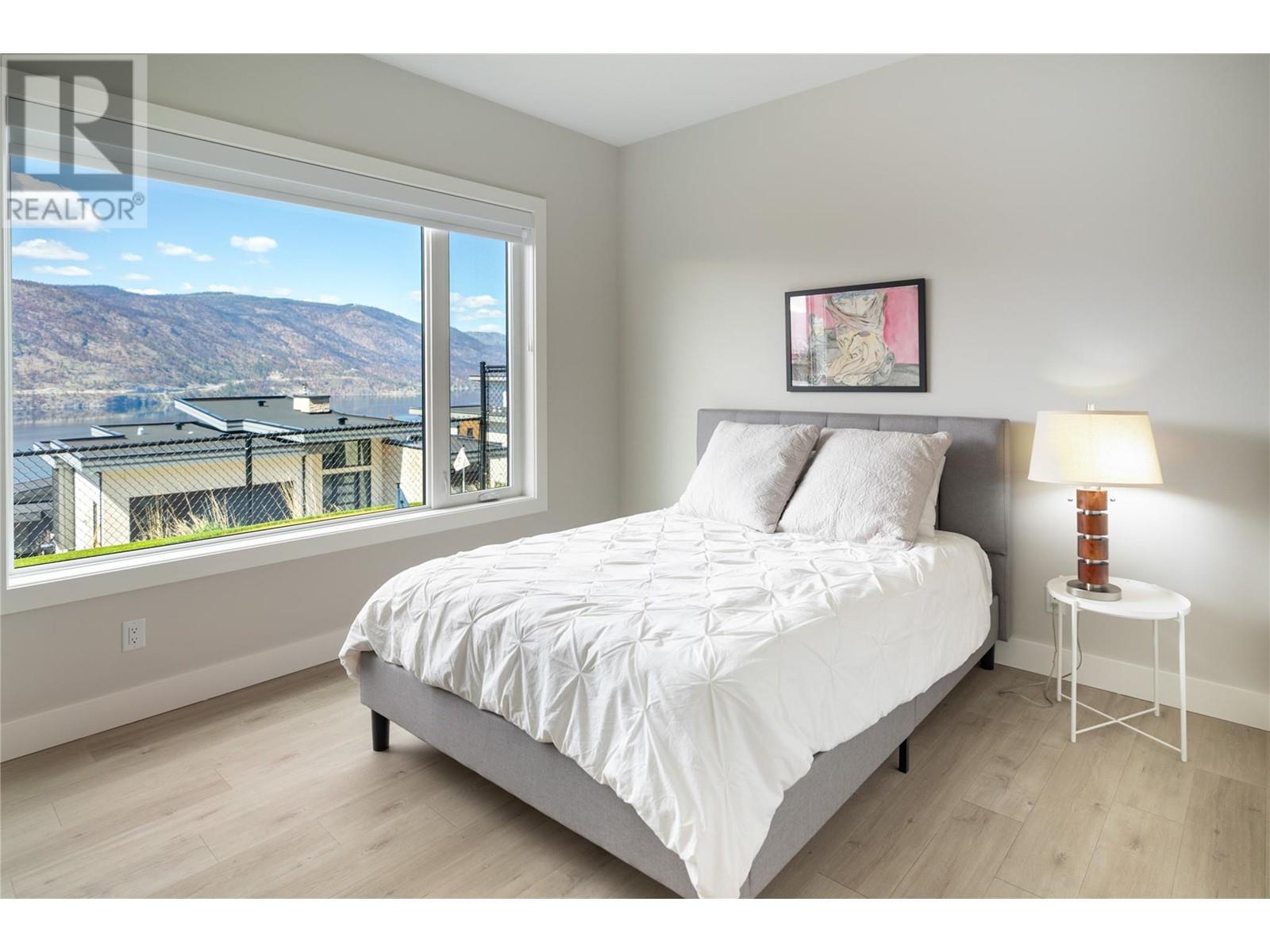  570 Clifton Court, Kelowna