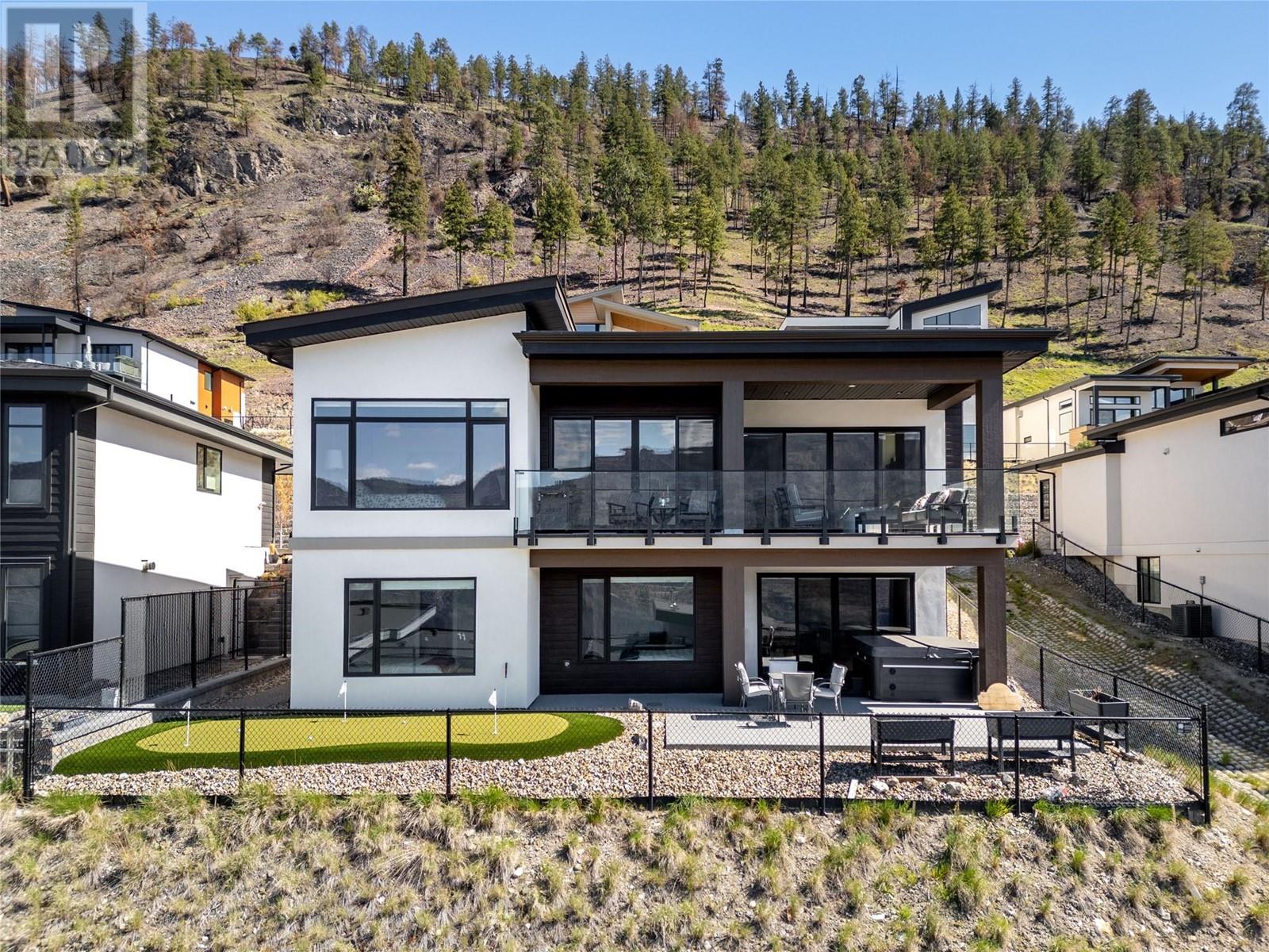  570 Clifton Court, Kelowna