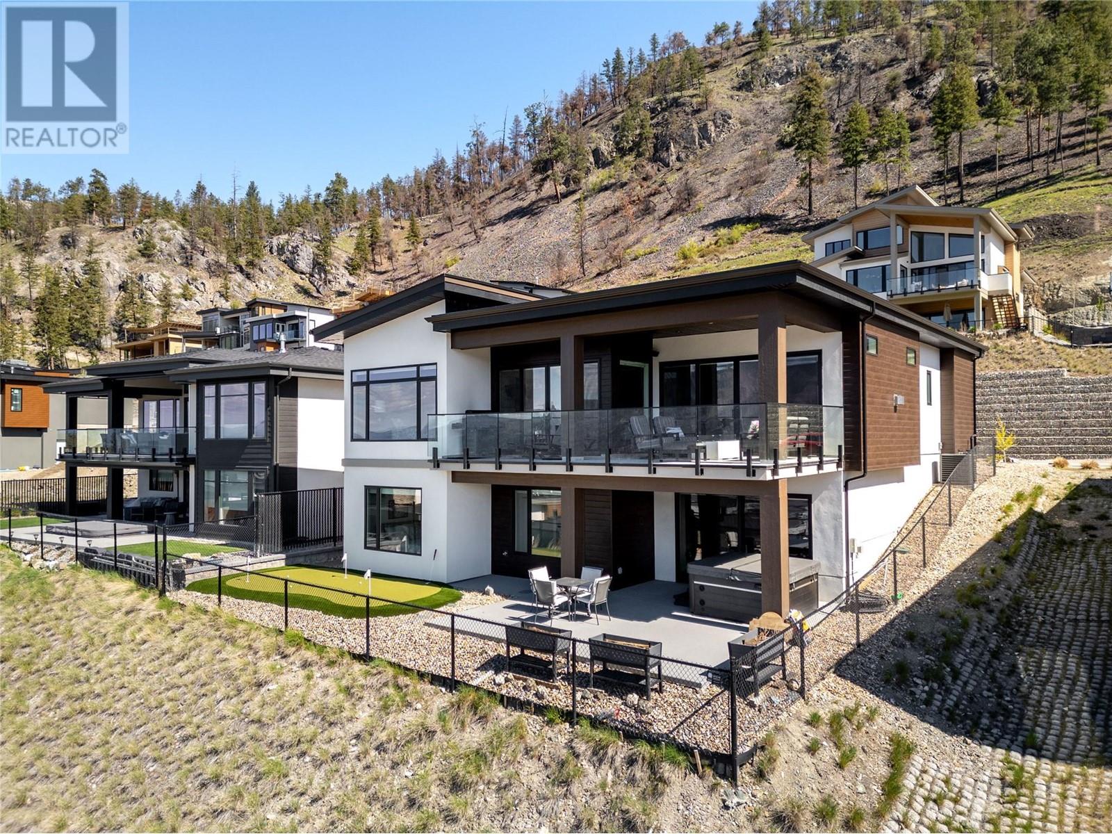  570 Clifton Court, Kelowna