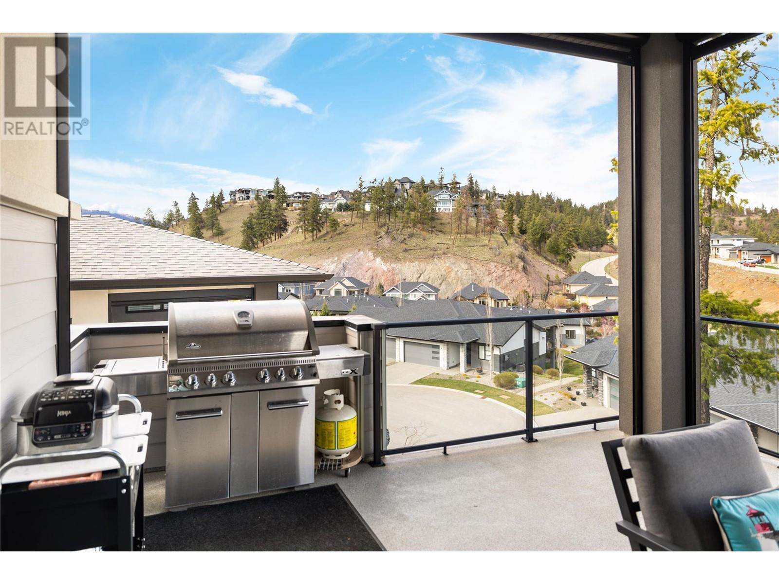 16 1349 Rocky Point Drive, Kelowna