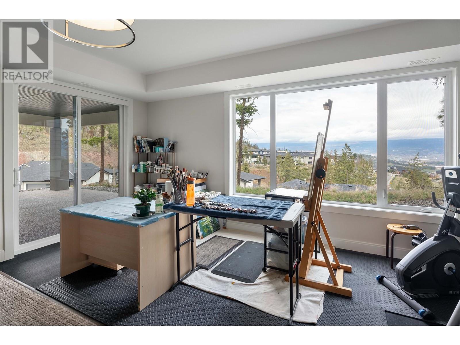 16 1349 Rocky Point Drive, Kelowna