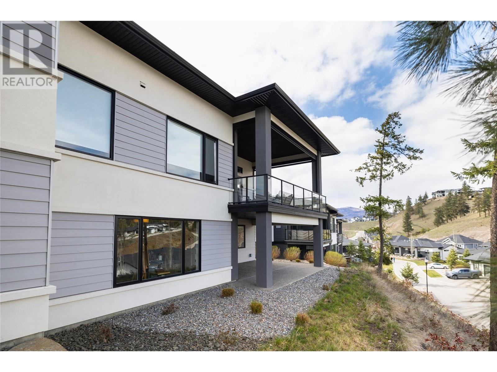 16 1349 Rocky Point Drive, Kelowna