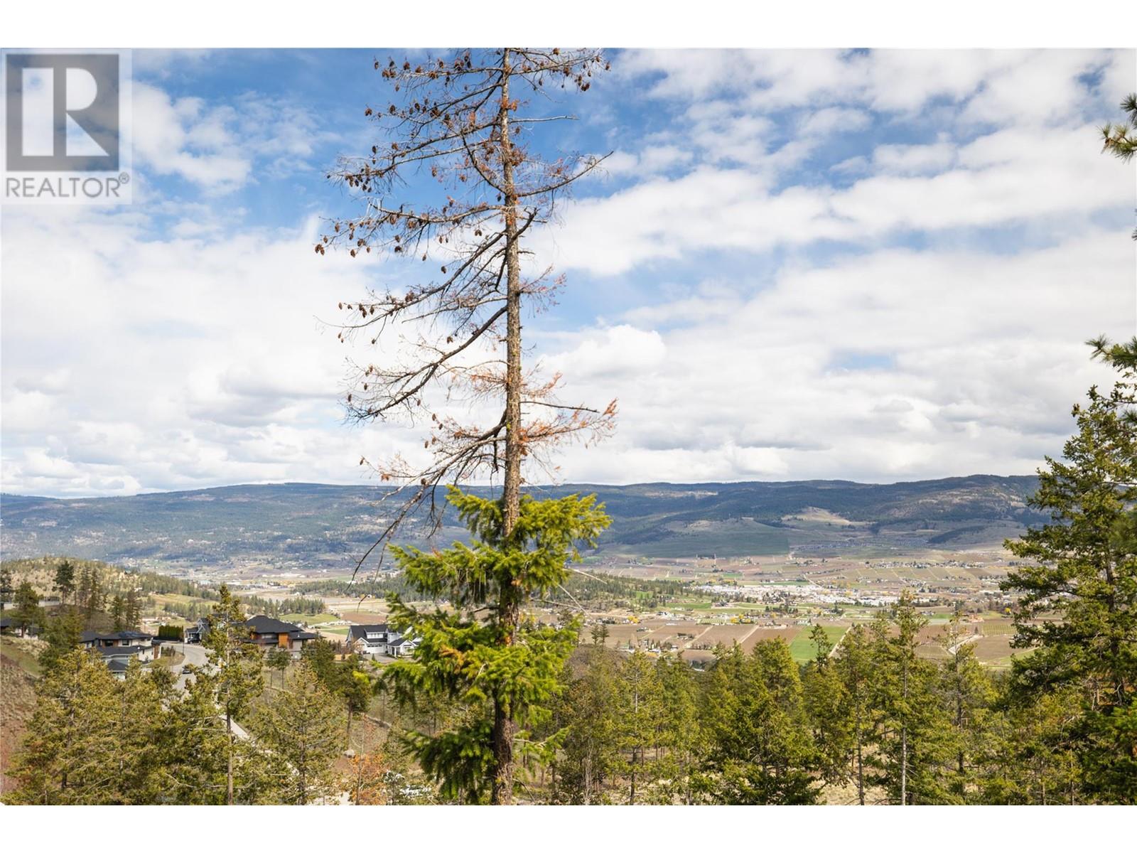 16 1349 Rocky Point Drive, Kelowna