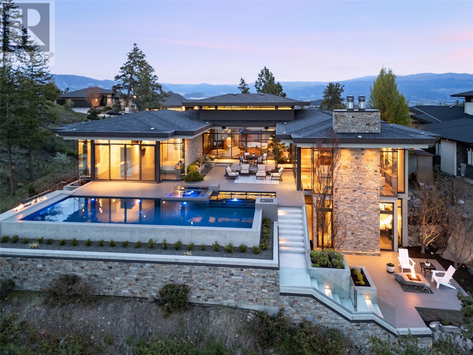  121 Sky Court, Kelowna