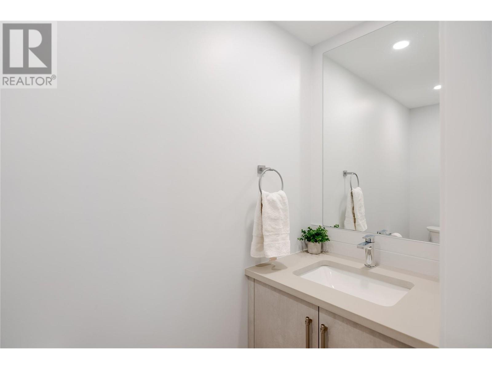  3960 June Springs Road, Kelowna