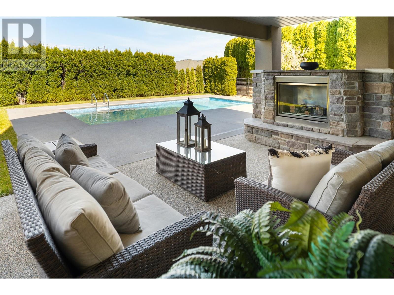  628 Devonian Avenue, Kelowna
