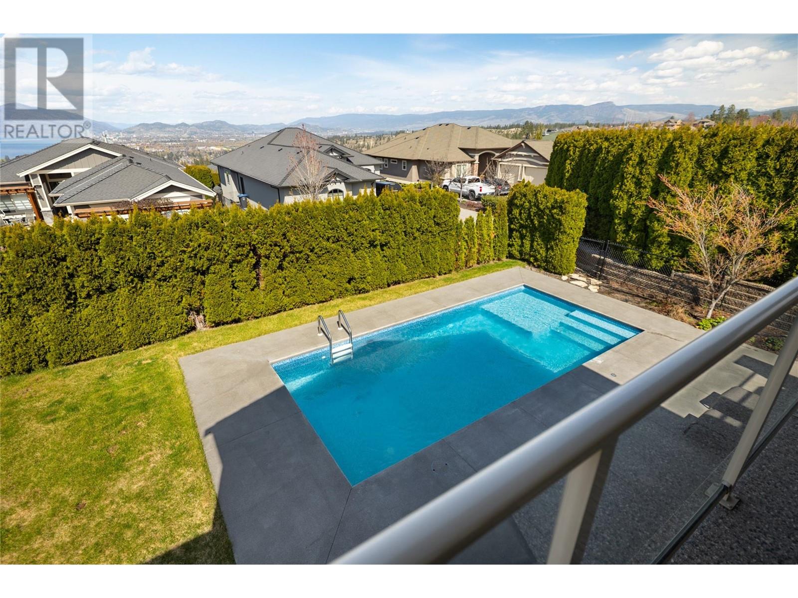  628 Devonian Avenue, Kelowna