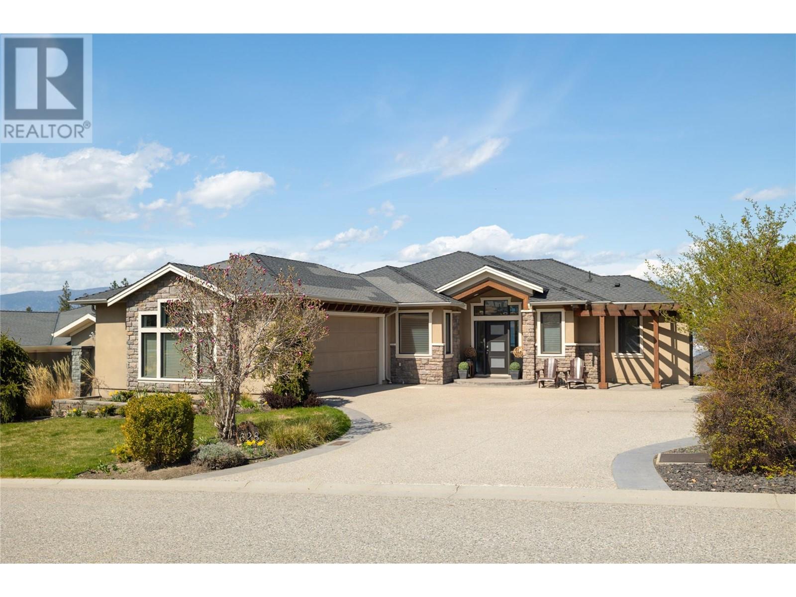 628 Devonian Avenue, Kelowna