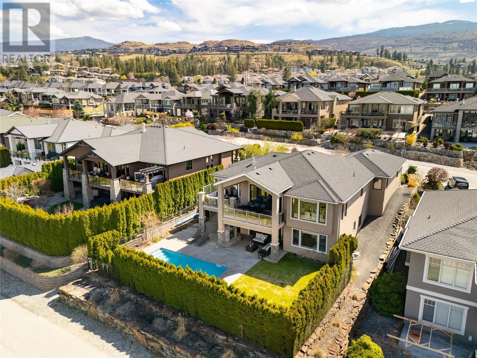  628 Devonian Avenue, Kelowna