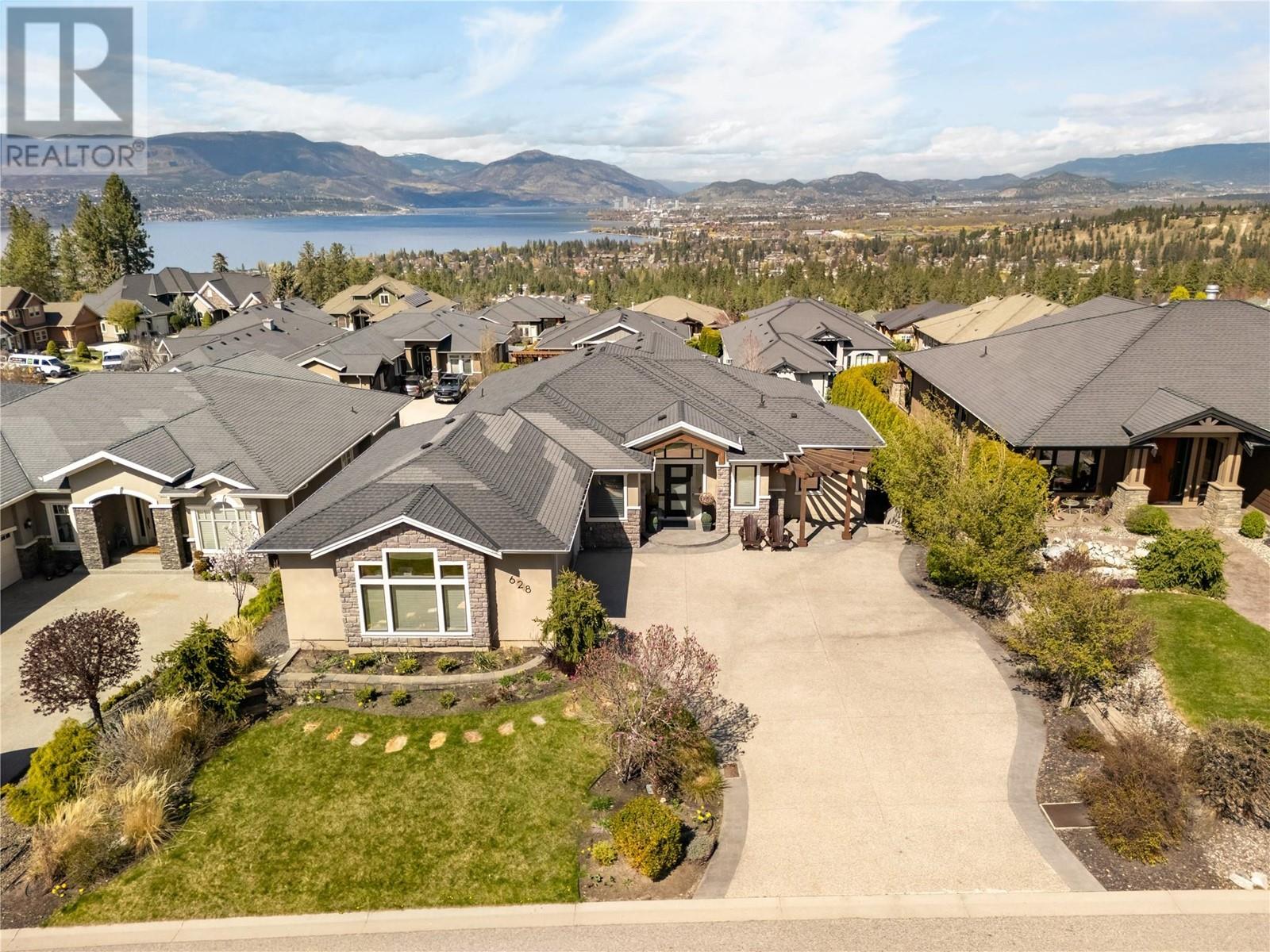  628 Devonian Avenue, Kelowna