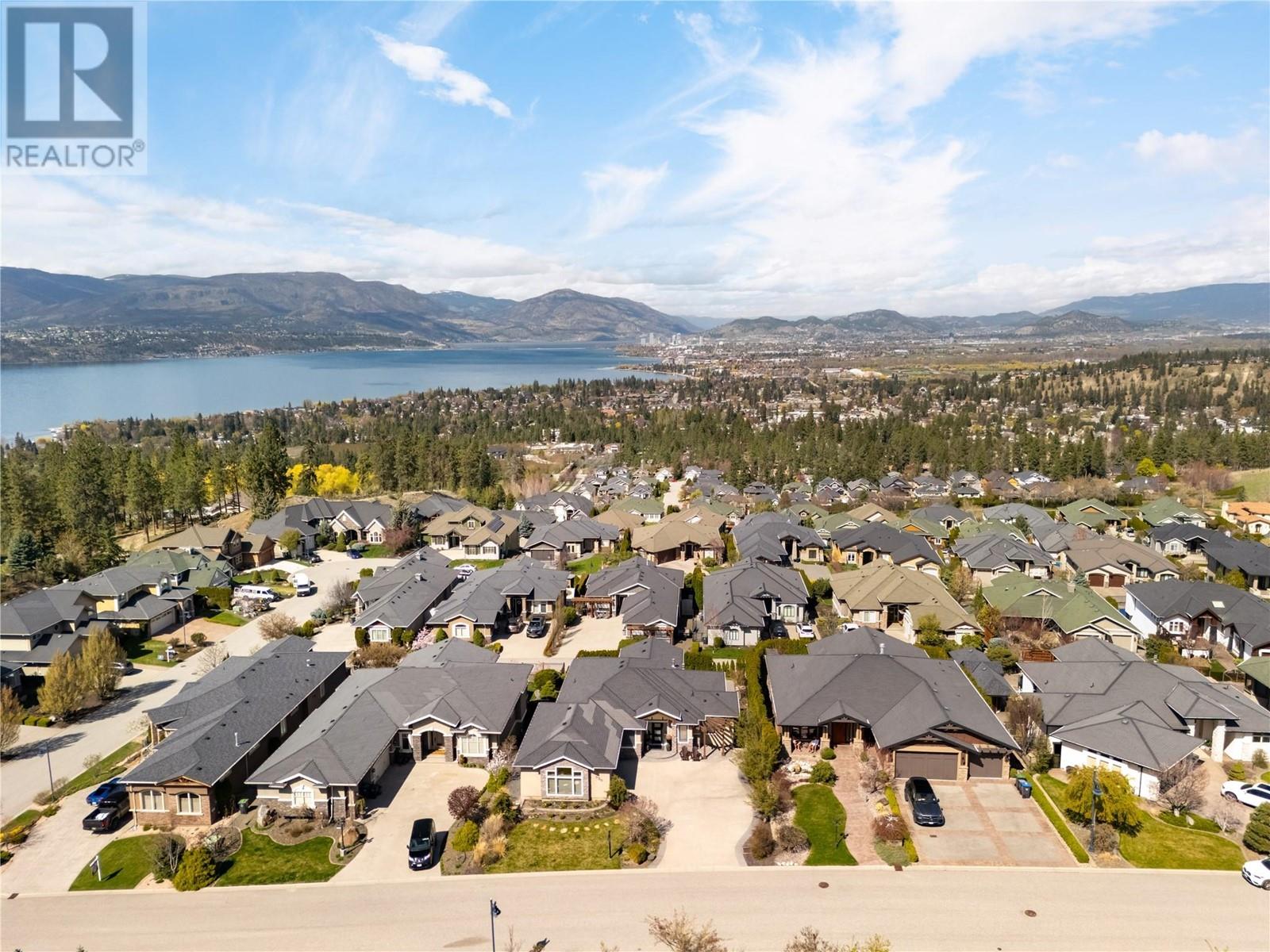  628 Devonian Avenue, Kelowna