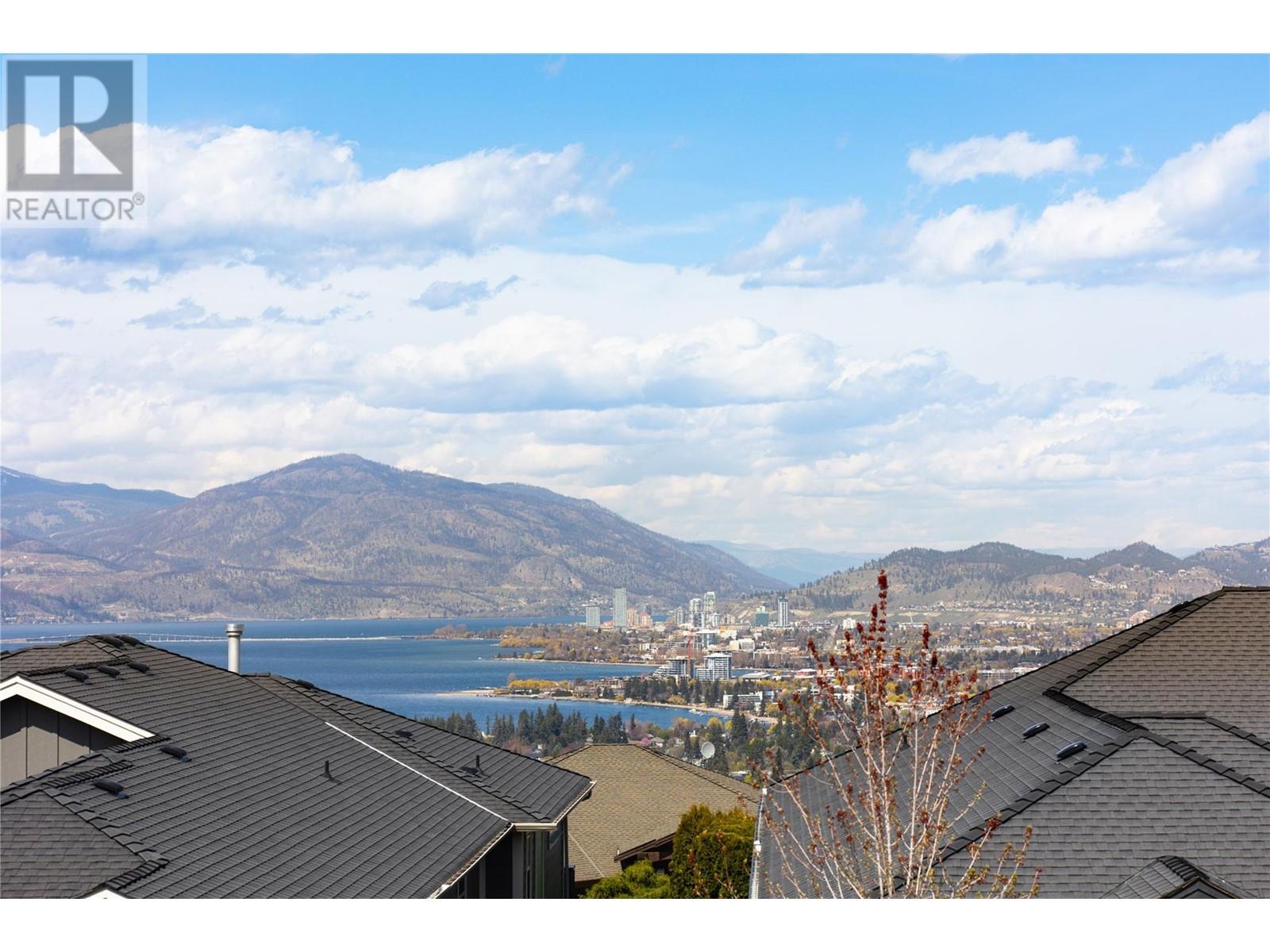  628 Devonian Avenue, Kelowna