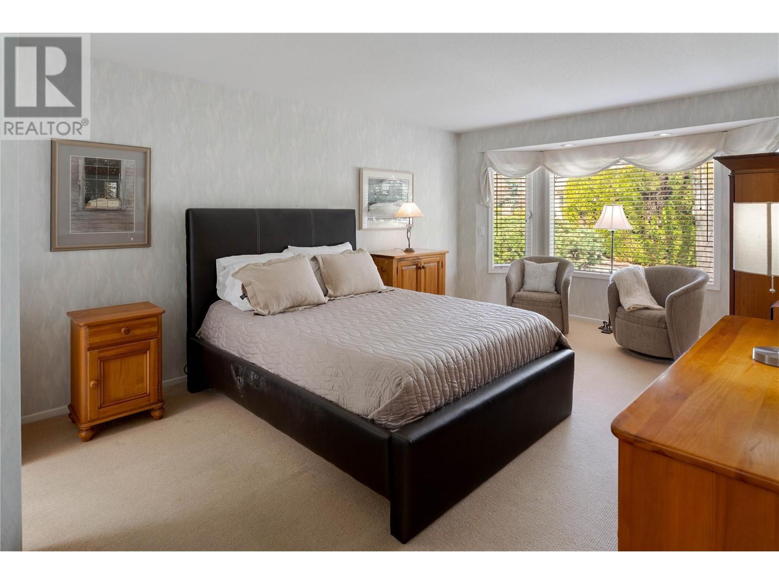 404 595 YATES Road, Kelowna