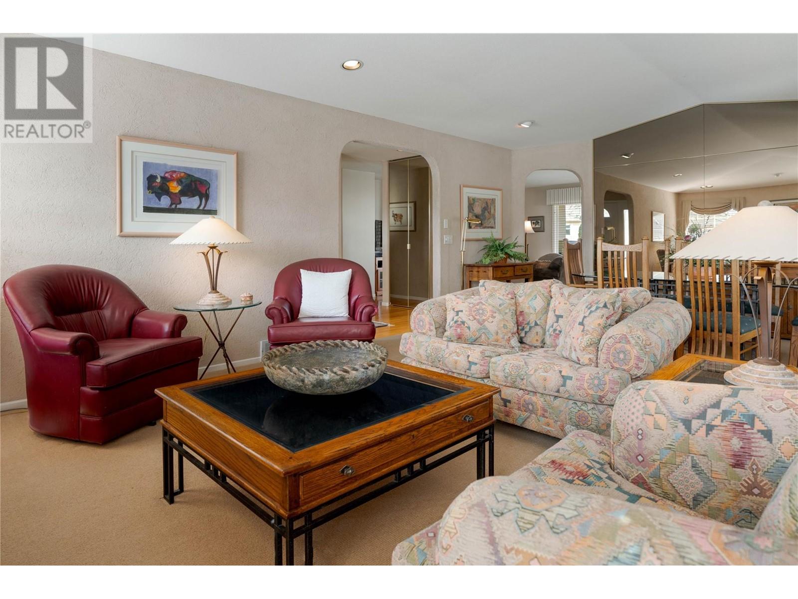 404 595 YATES Road, Kelowna