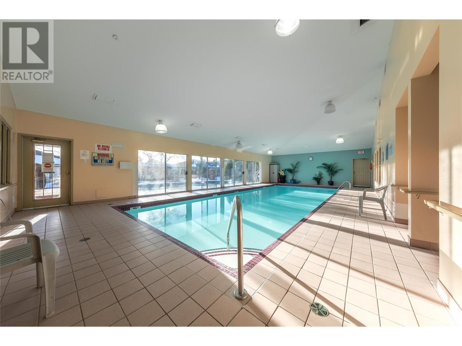 404 595 YATES Road, Kelowna