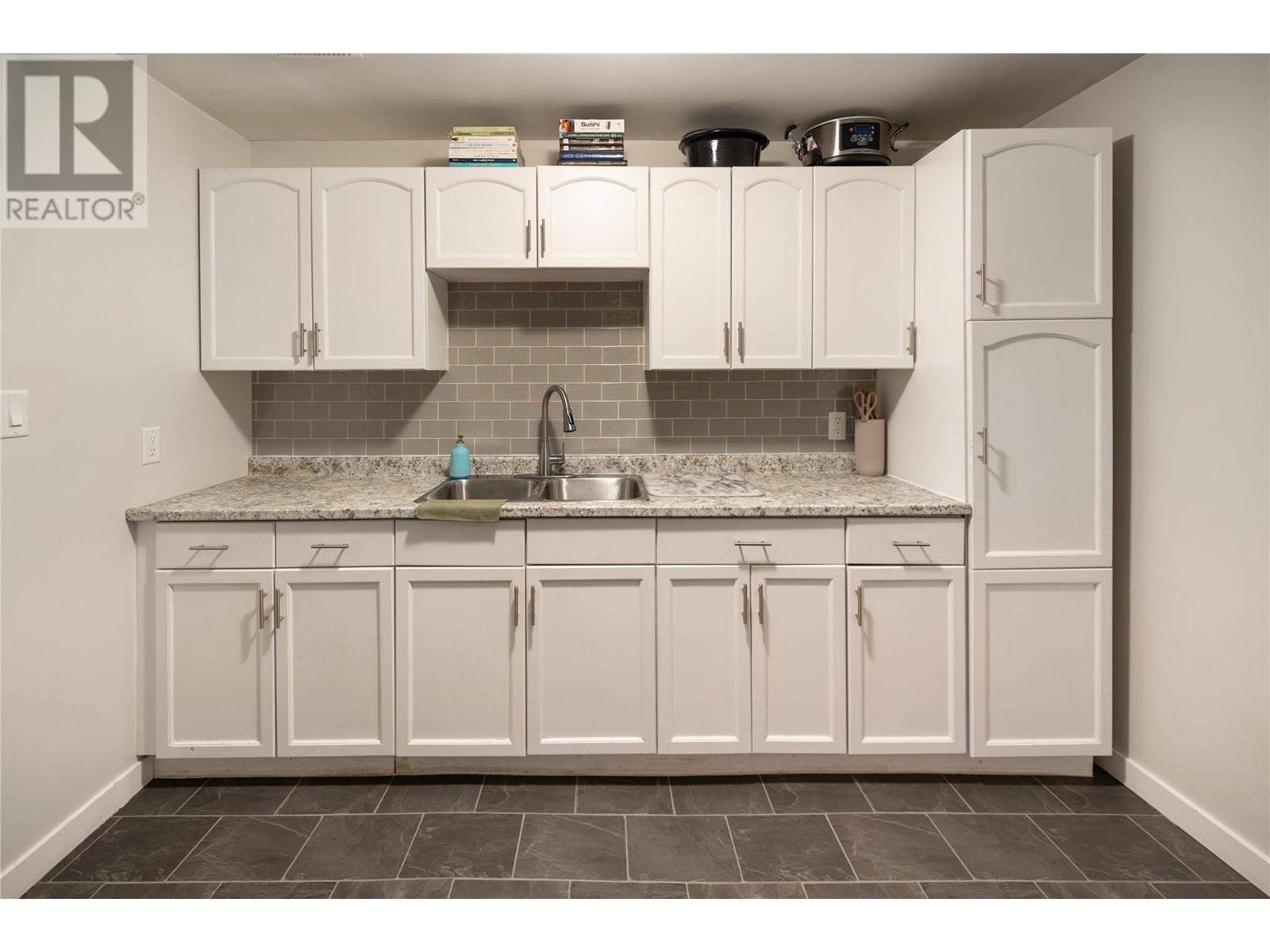  3240 McGinnis Road, West Kelowna