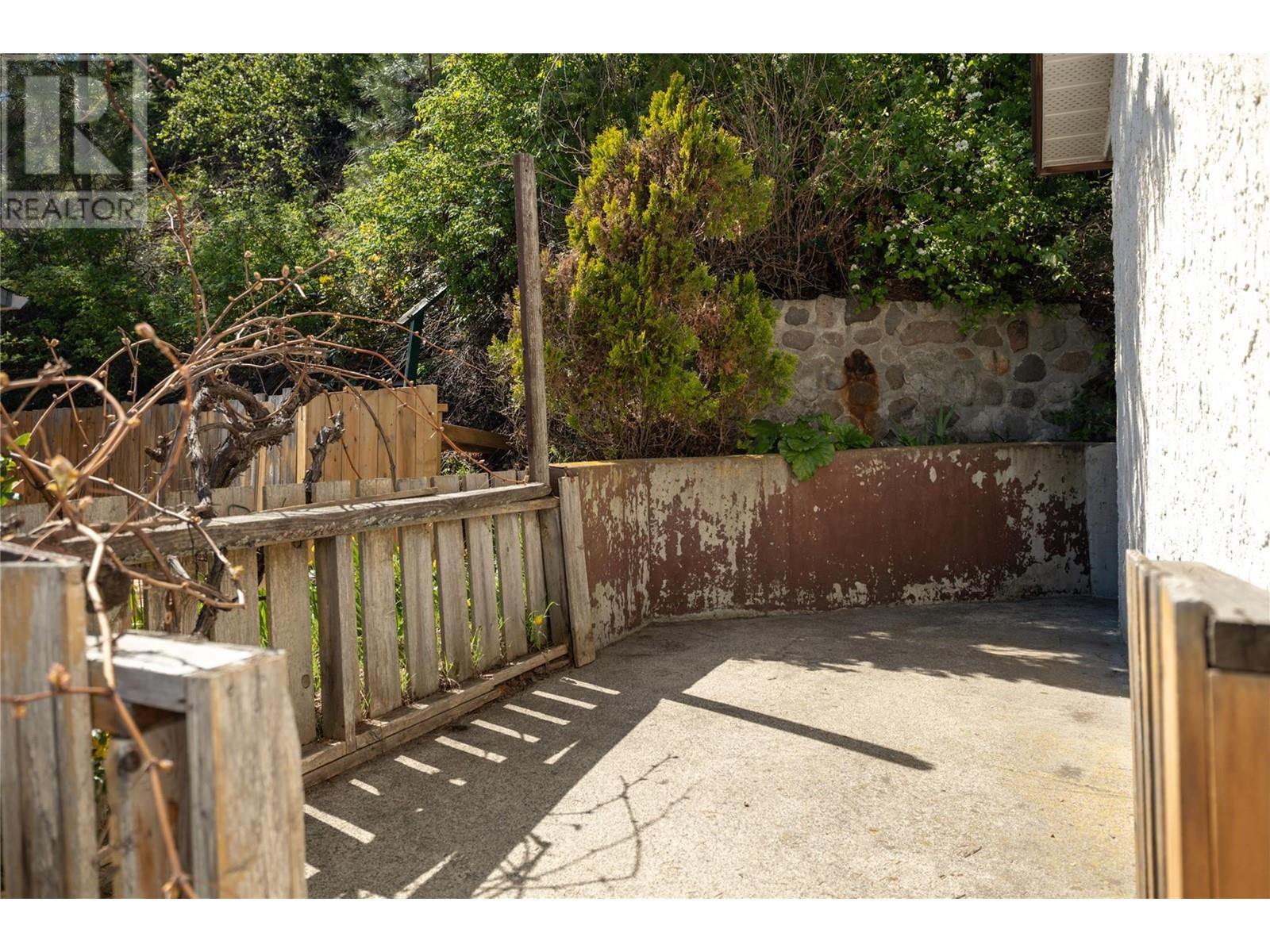  3240 McGinnis Road, West Kelowna