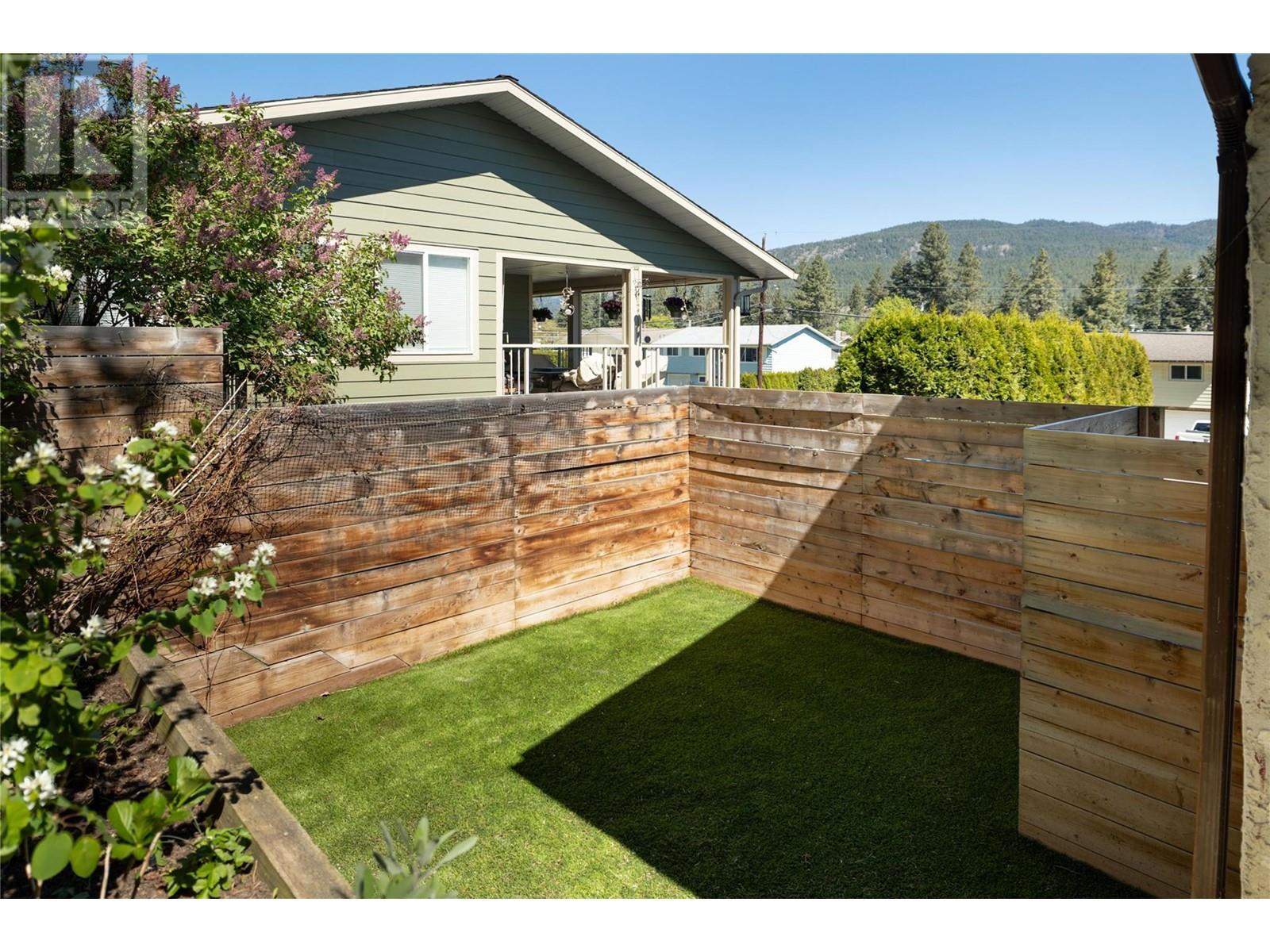  3240 McGinnis Road, West Kelowna