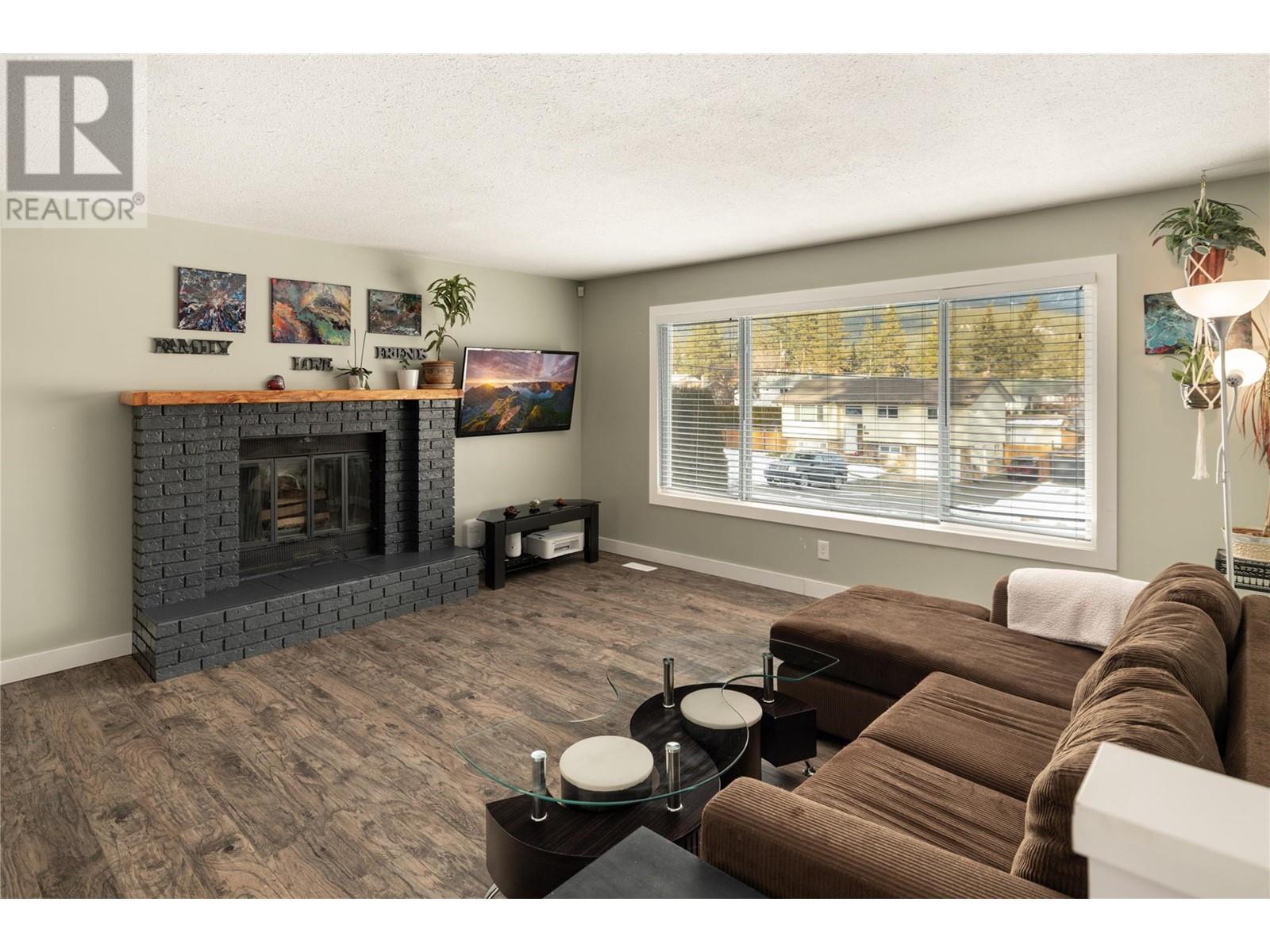  3240 McGinnis Road, West Kelowna