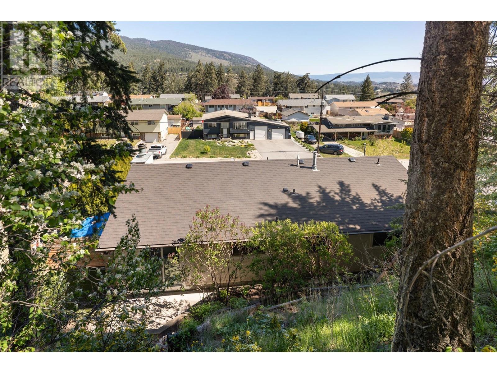  3240 McGinnis Road, West Kelowna