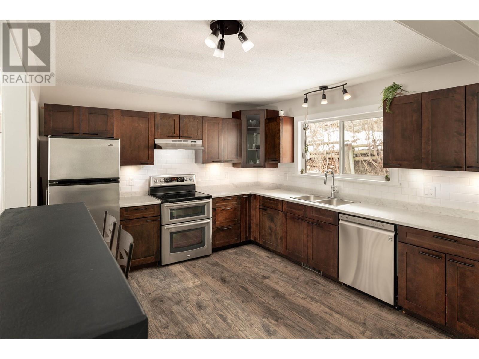  3240 McGinnis Road, West Kelowna