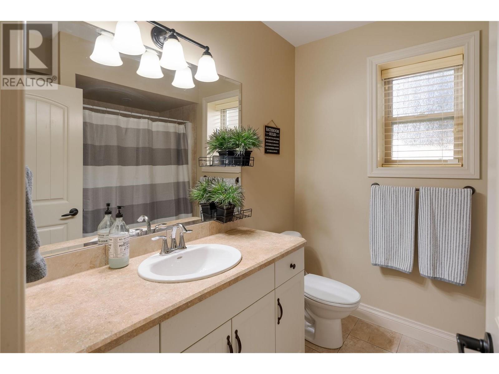  369 Farron Court, Kelowna