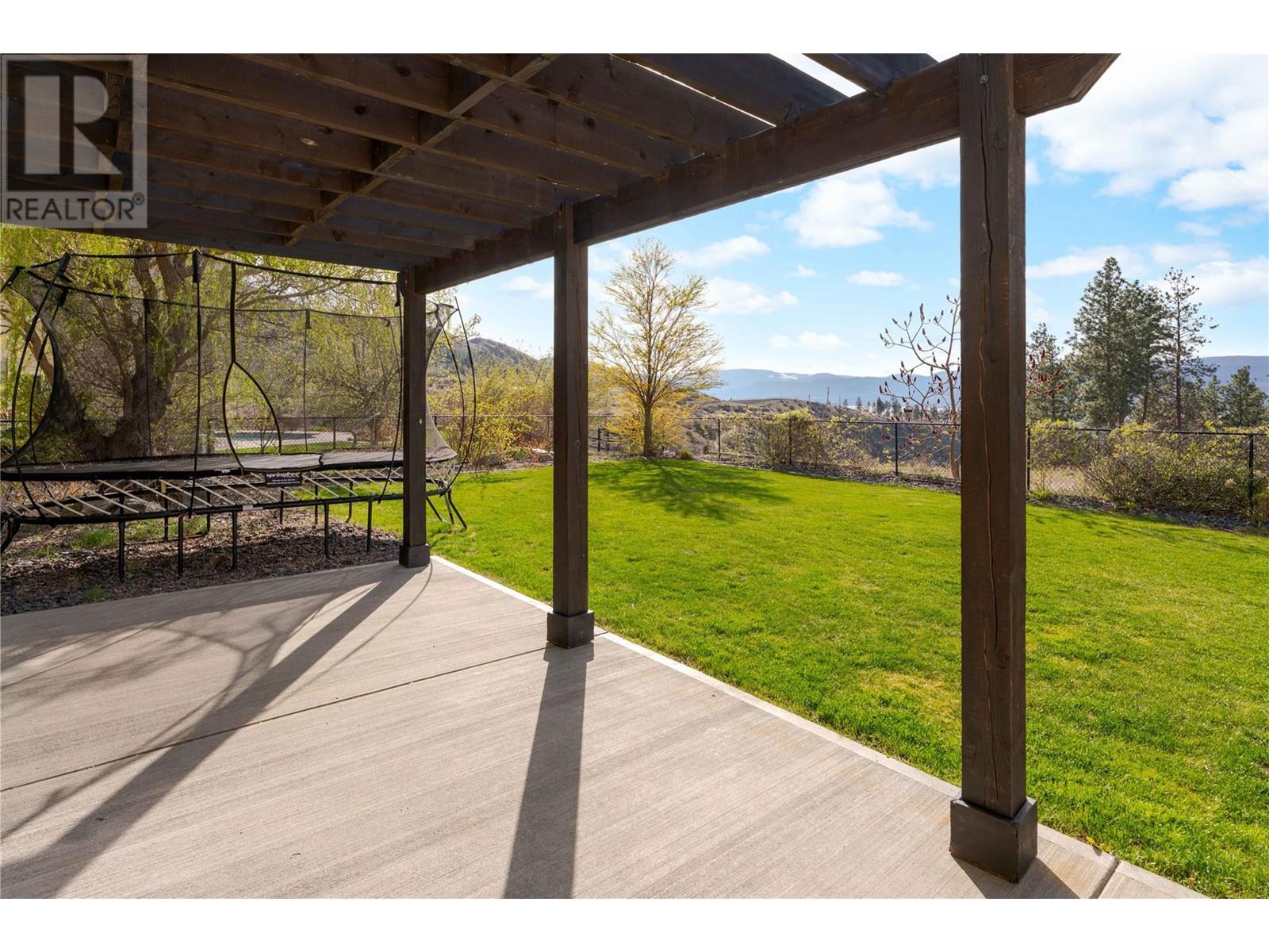  369 Farron Court, Kelowna