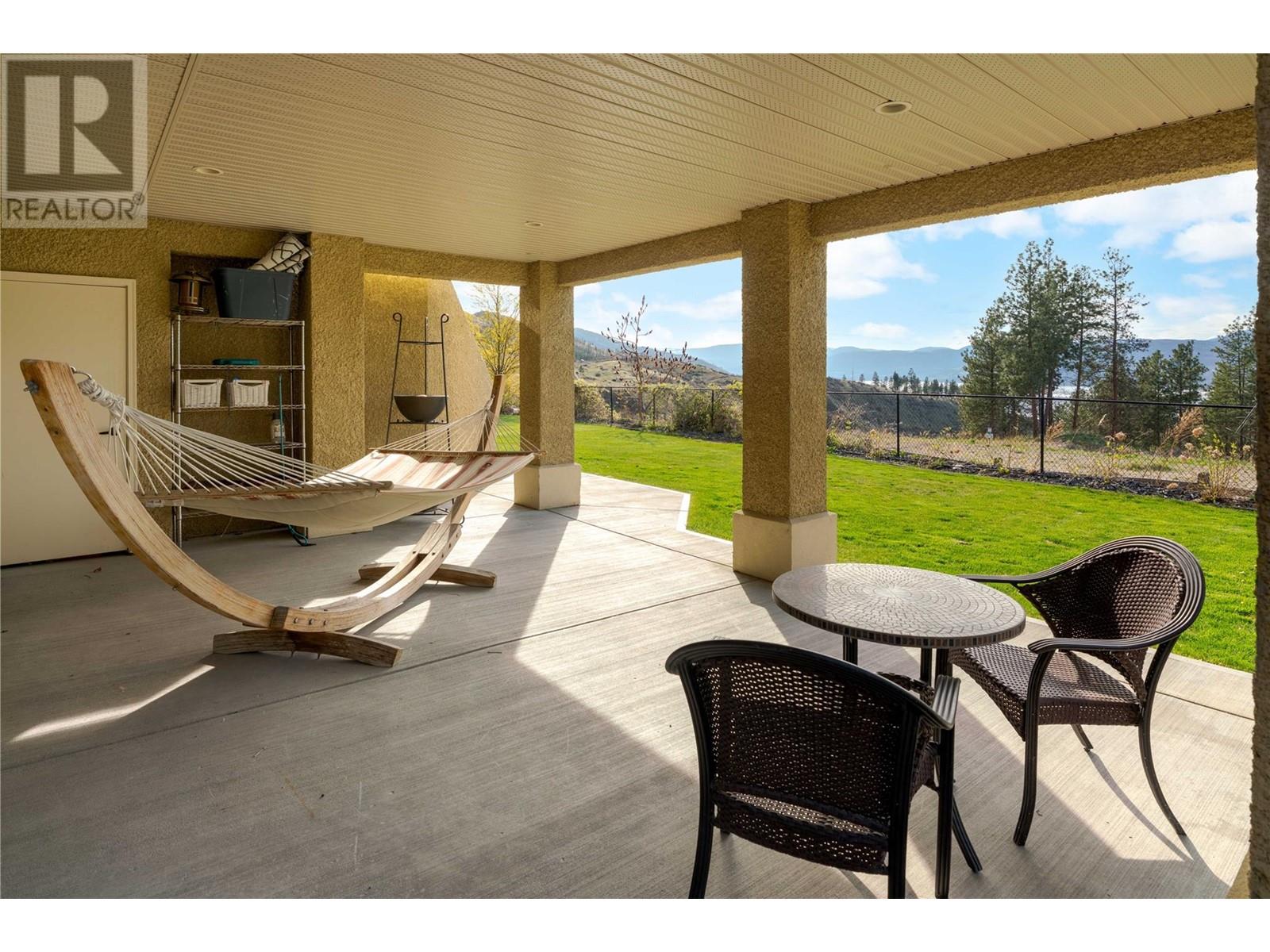  369 Farron Court, Kelowna