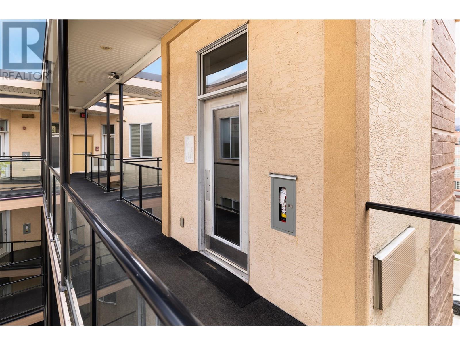 408 1327 St Paul Street, Kelowna