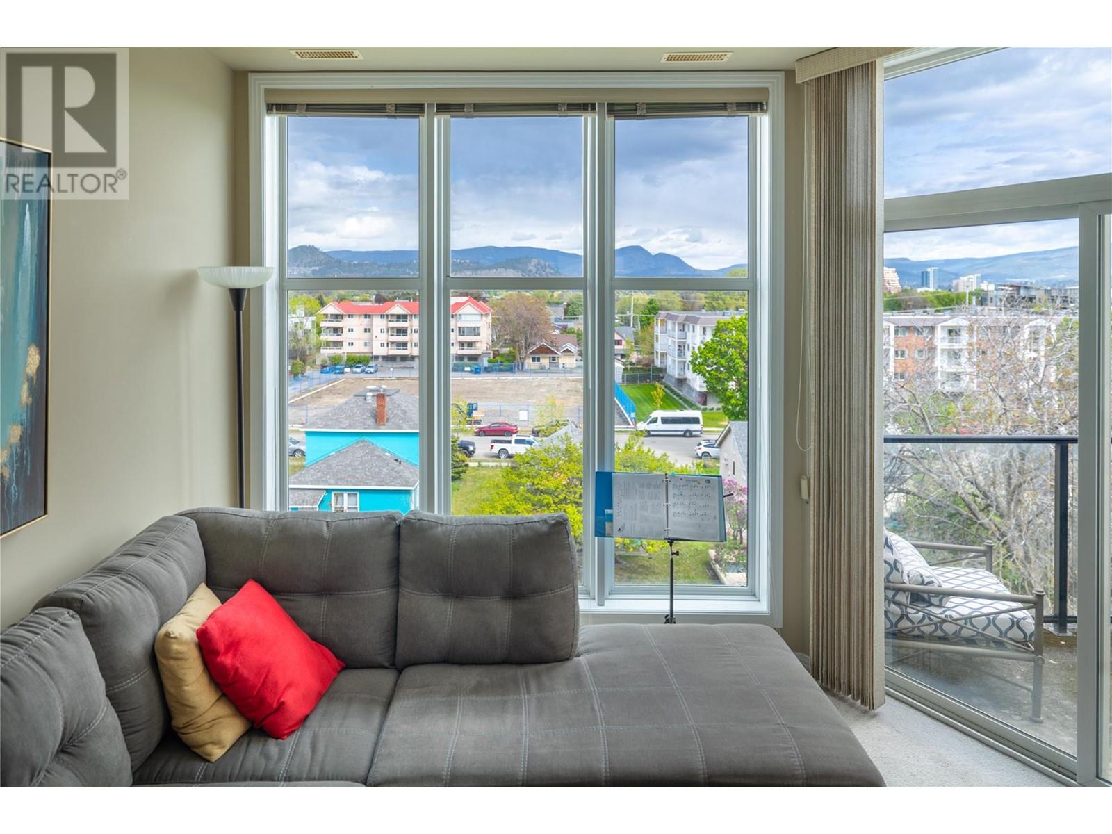 408 1327 St Paul Street, Kelowna
