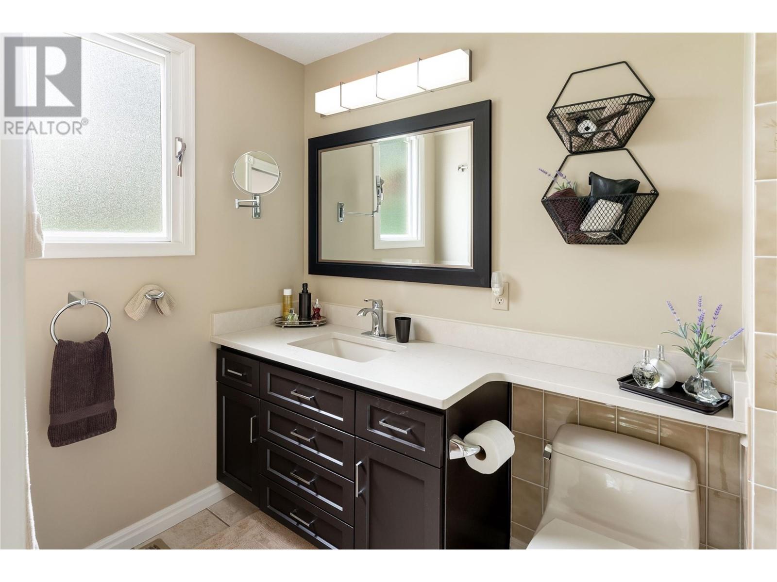  1193 Mission Ridge Road, Kelowna