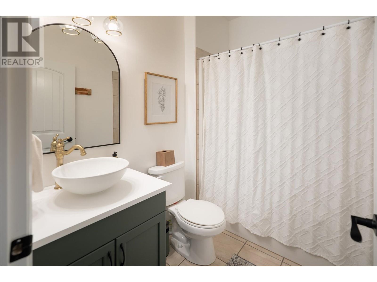  2847 Bentley Road, West Kelowna