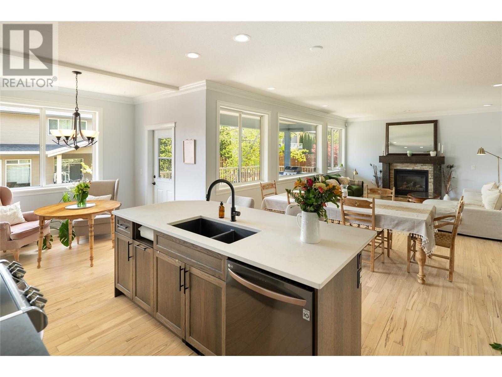  2847 Bentley Road, West Kelowna