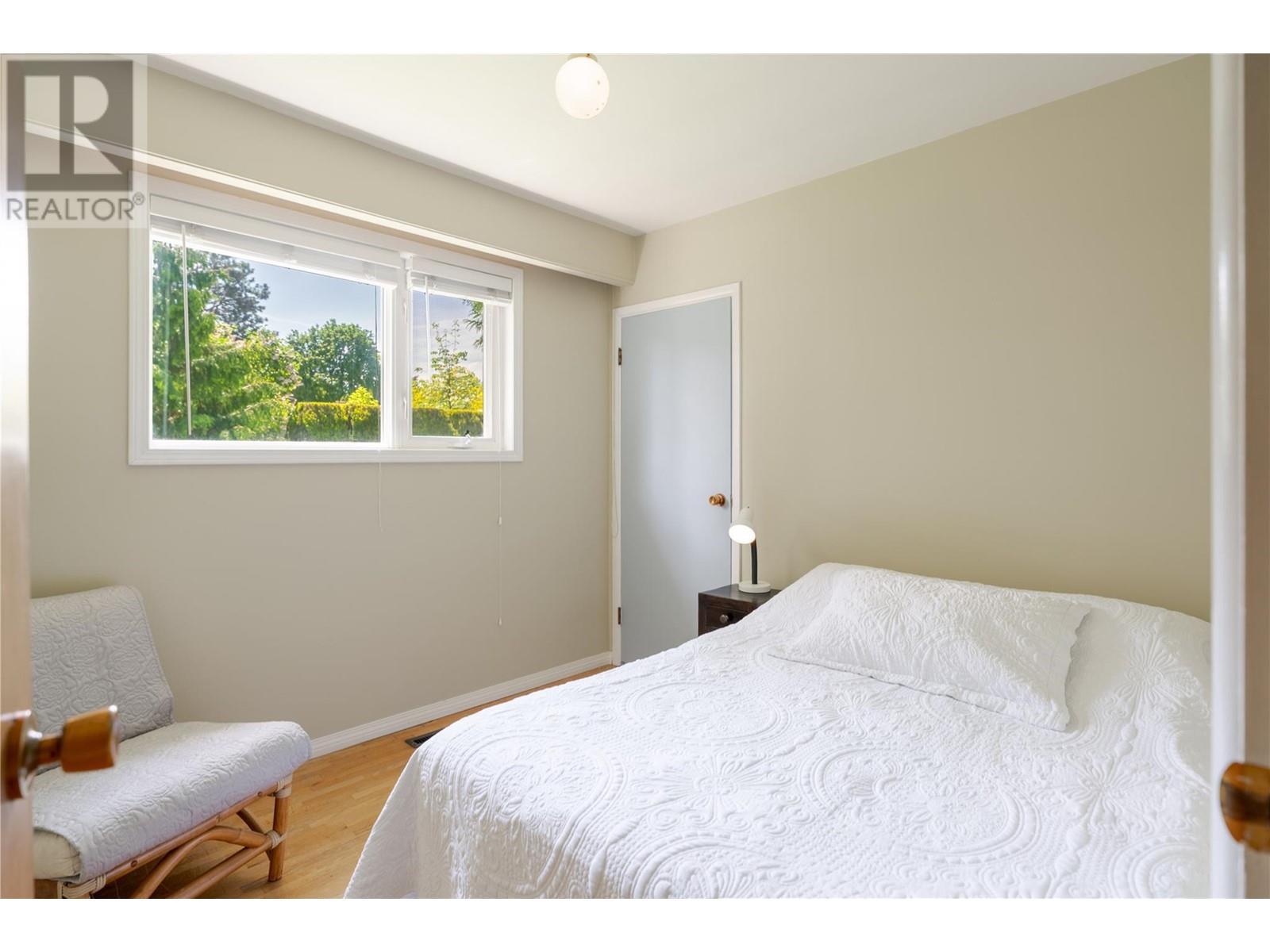  457 SARSONS Road, Kelowna