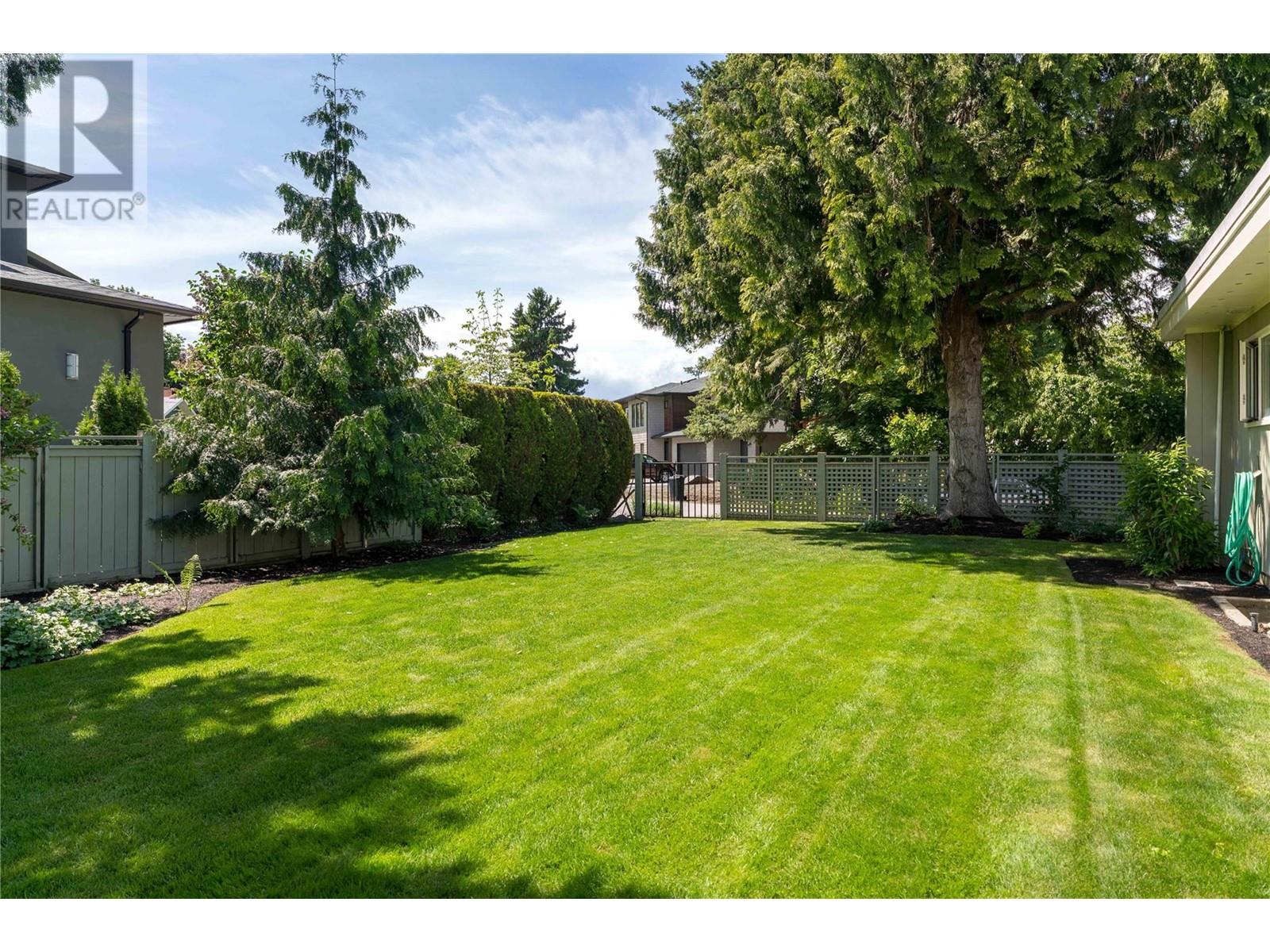 457 SARSONS Road, Kelowna