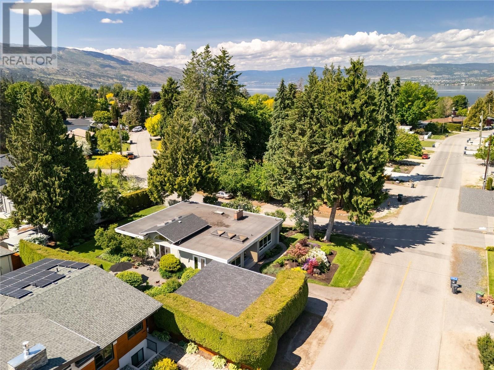  457 SARSONS Road, Kelowna