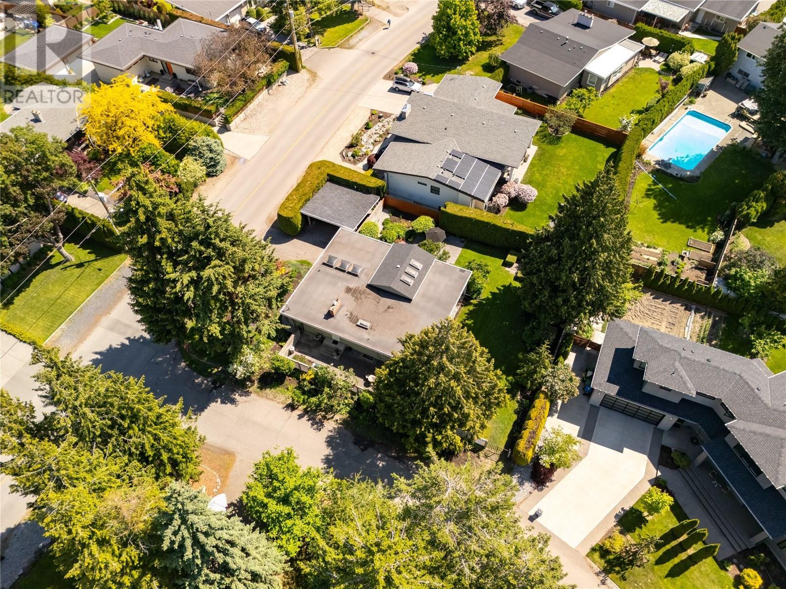  457 SARSONS Road, Kelowna