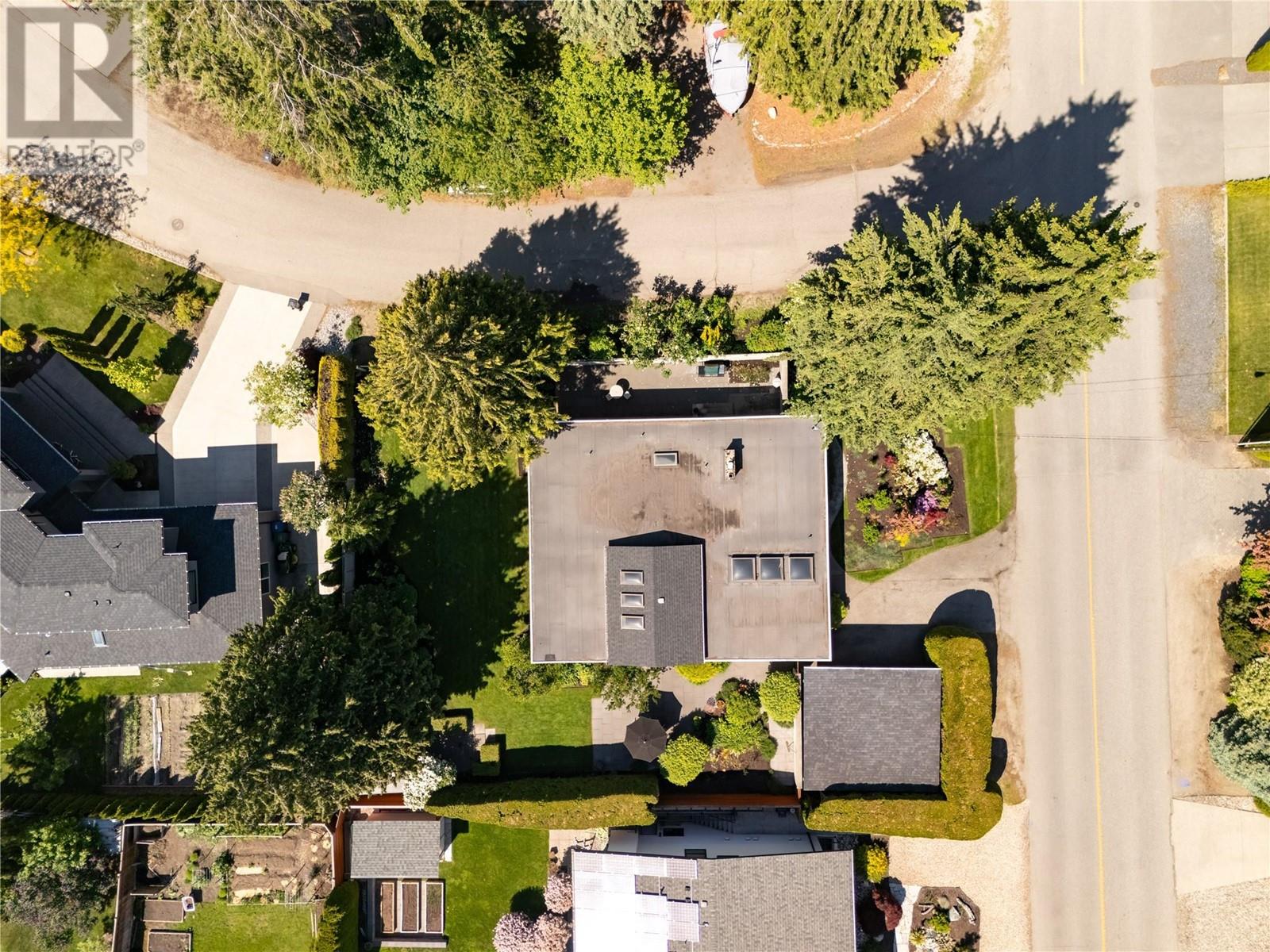  457 SARSONS Road, Kelowna