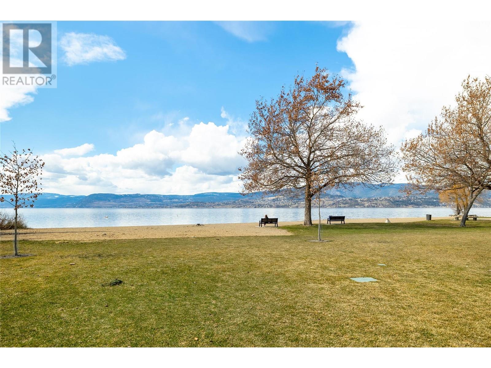  457 SARSONS Road, Kelowna
