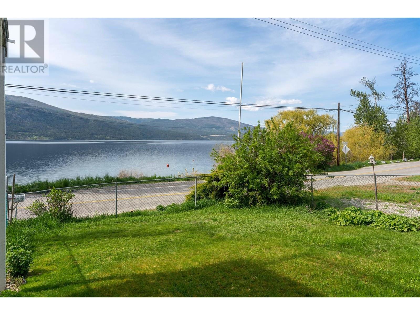  11551 Okanagan Centre Road West, Lake Country