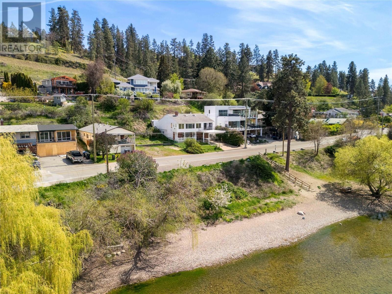  11551 Okanagan Centre Road West, Lake Country