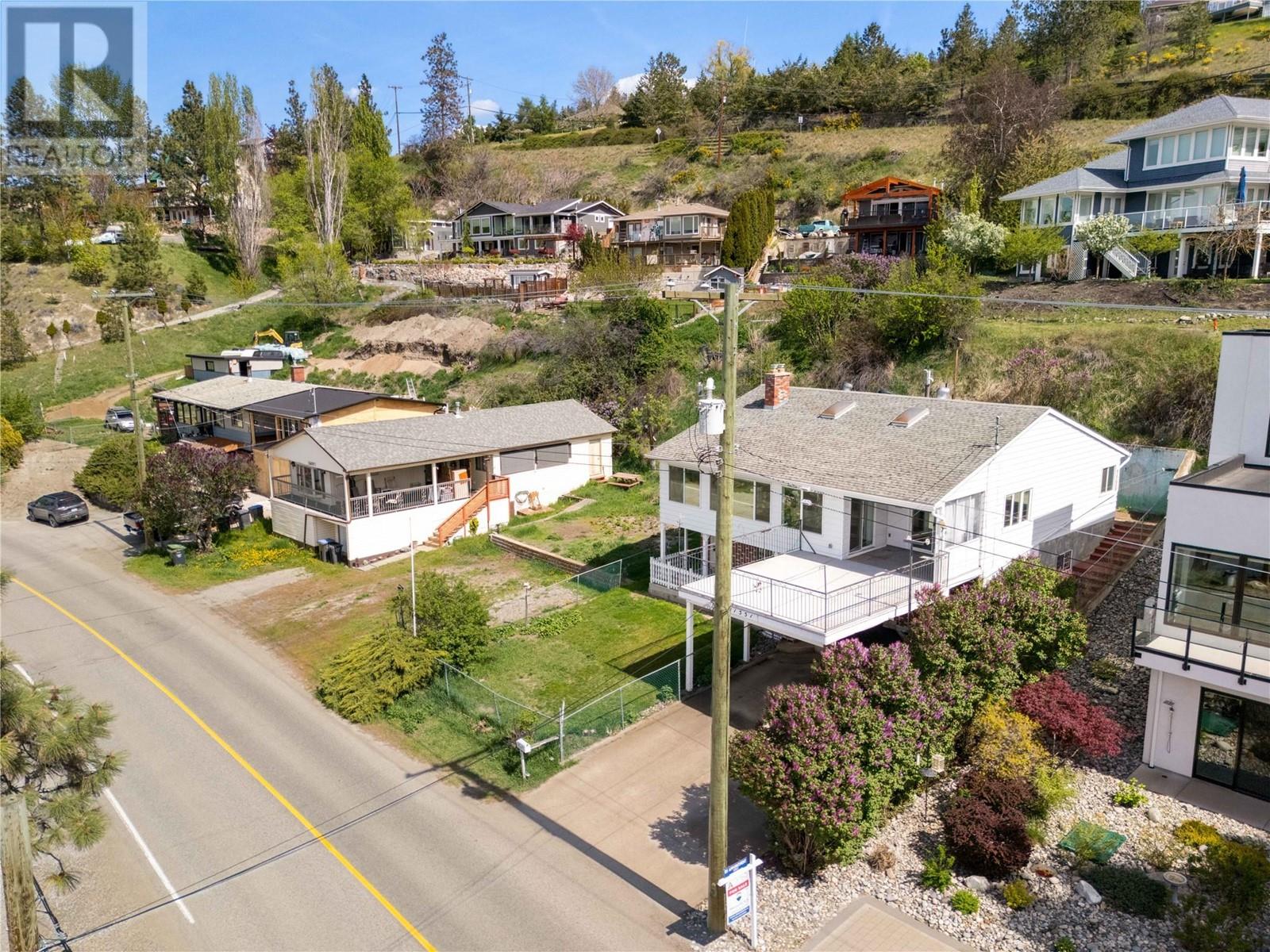  11551 Okanagan Centre Road West, Lake Country