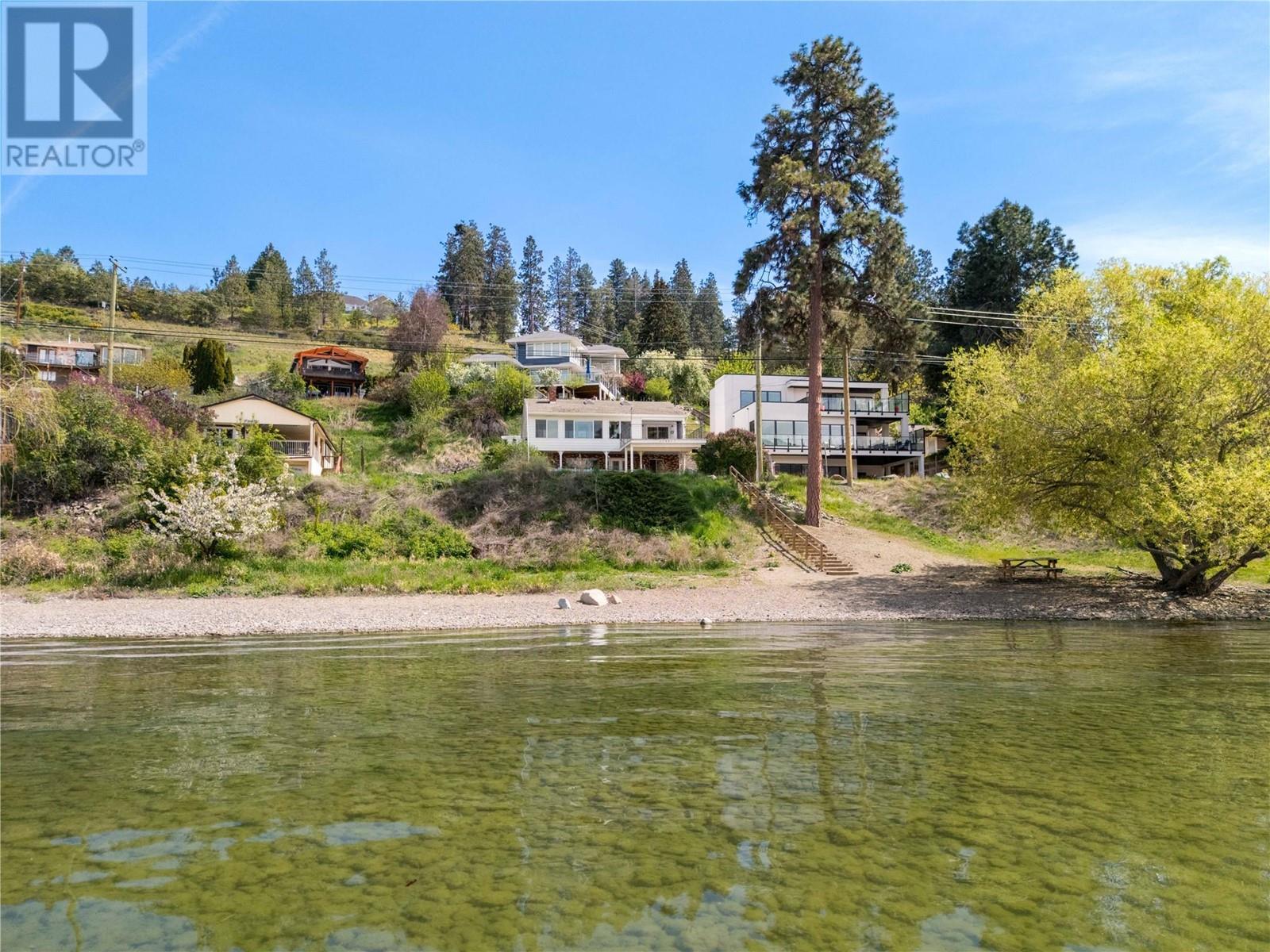  11551 Okanagan Centre Road West, Lake Country
