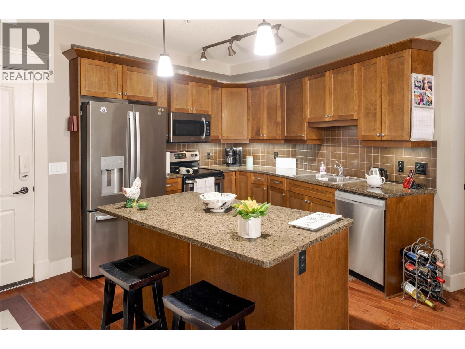 519 2070 Boucherie Road, West Kelowna